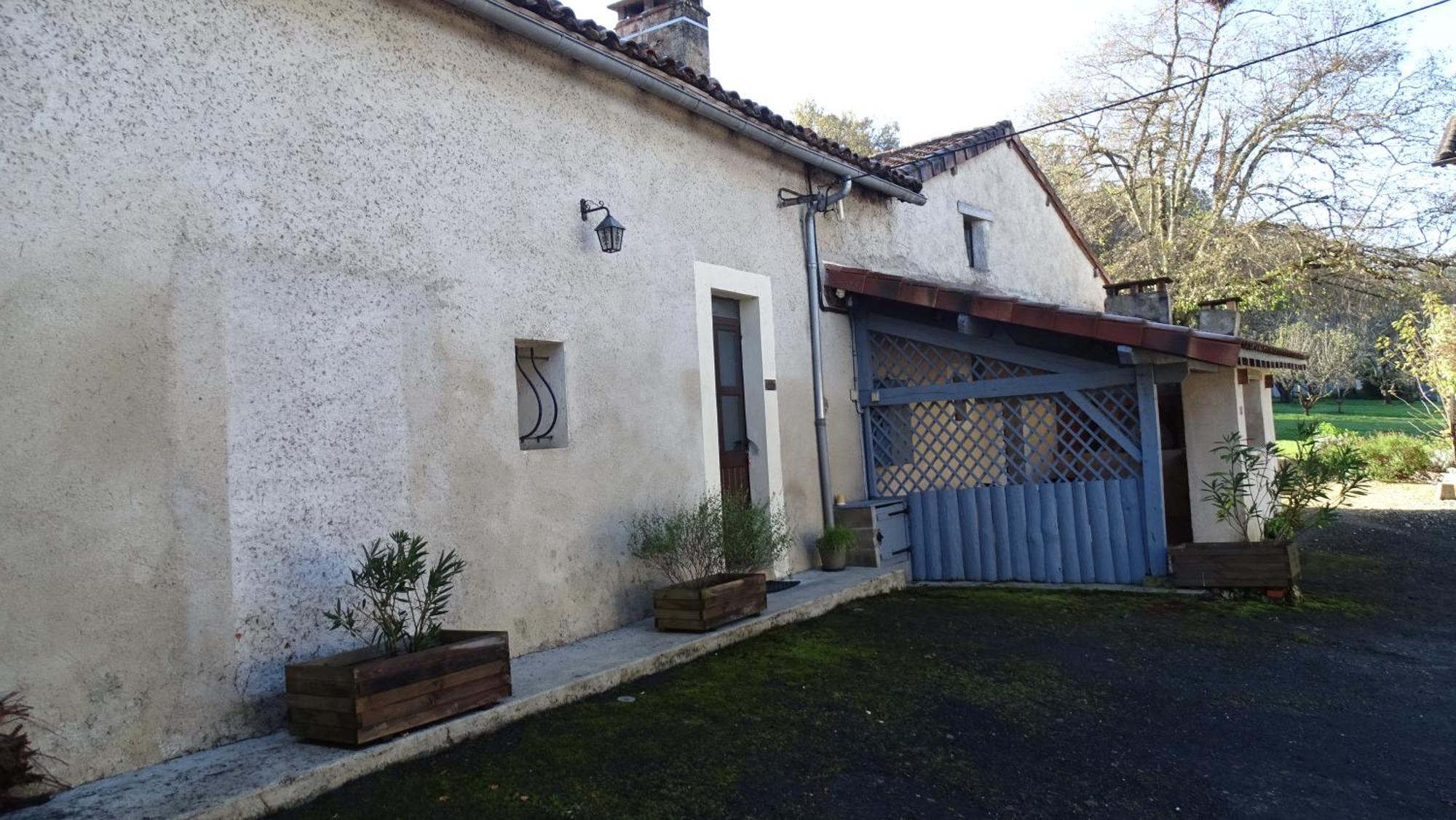 Holiday home Les De Petrocoriis Boulazac Isle Manoire